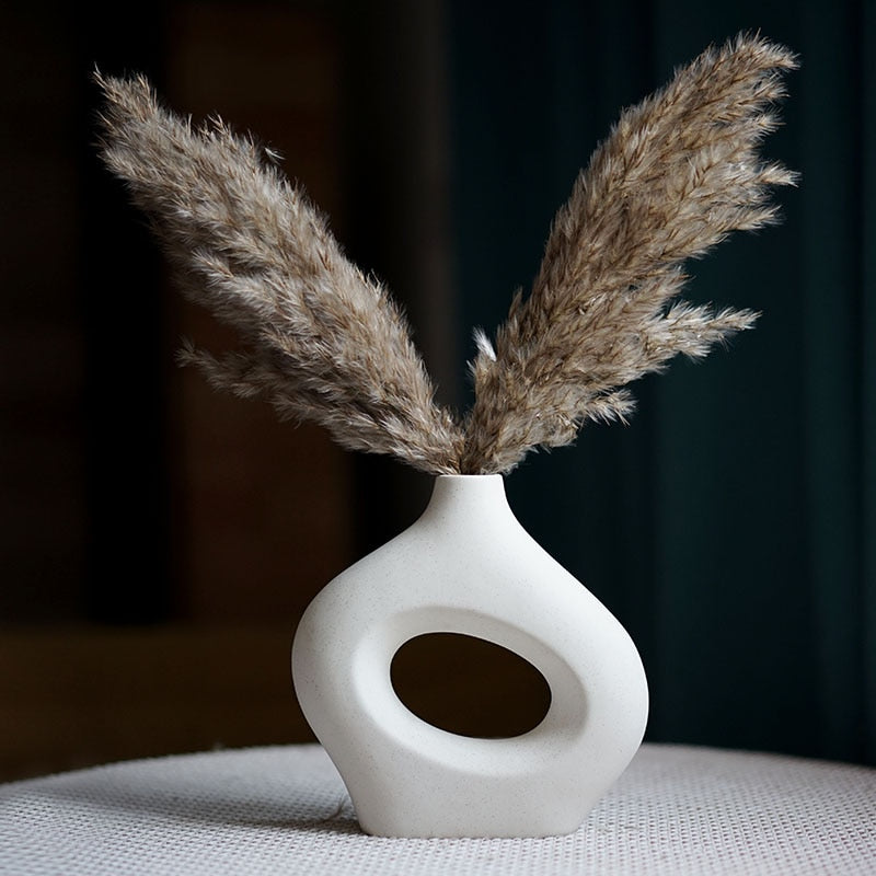 Nordic Ceramic Vase for Pampas Grass Donuts Flower Pot Home Decoration Accessories Office Living Room Interior Table Desk Decor