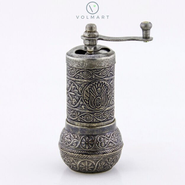 Nostalgic Pepper-Coffee-Salt-Spice Grinder Mill 4.3' - 11 cm.